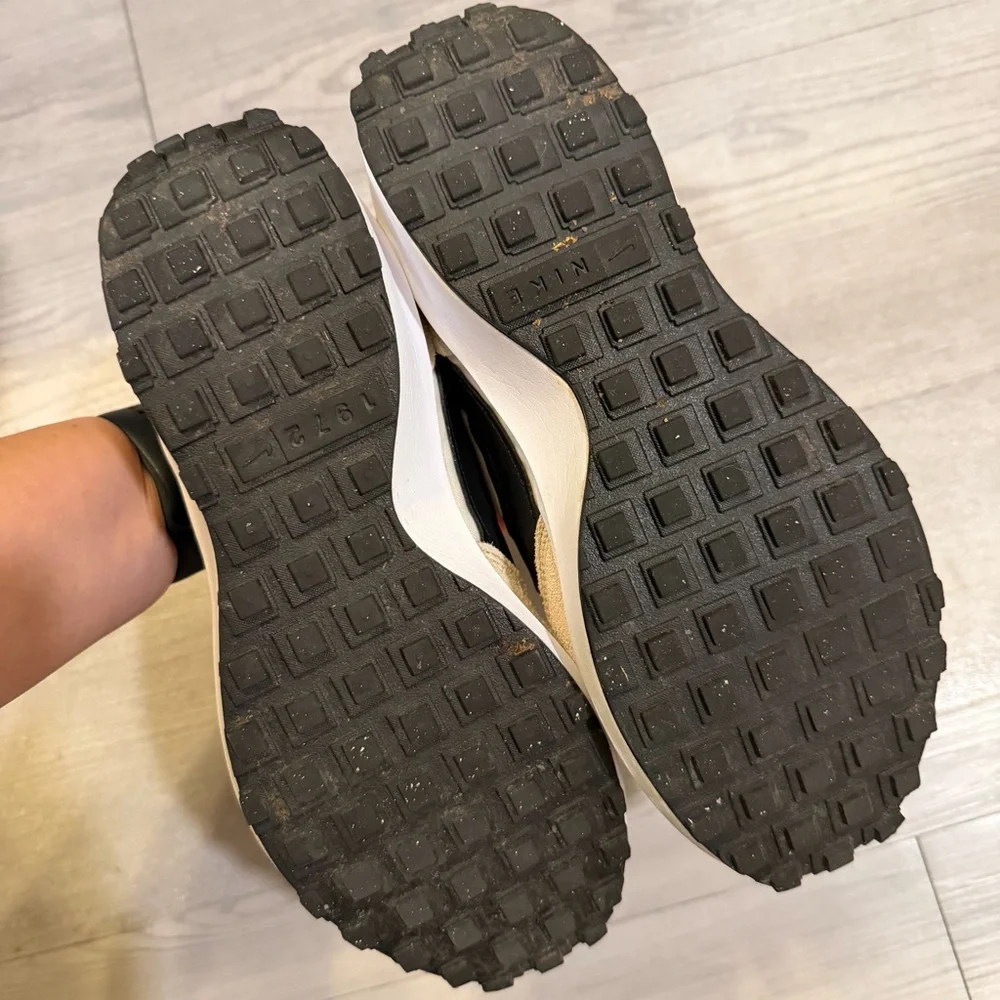 Nike Waffle Debut - Picture 7 of 9